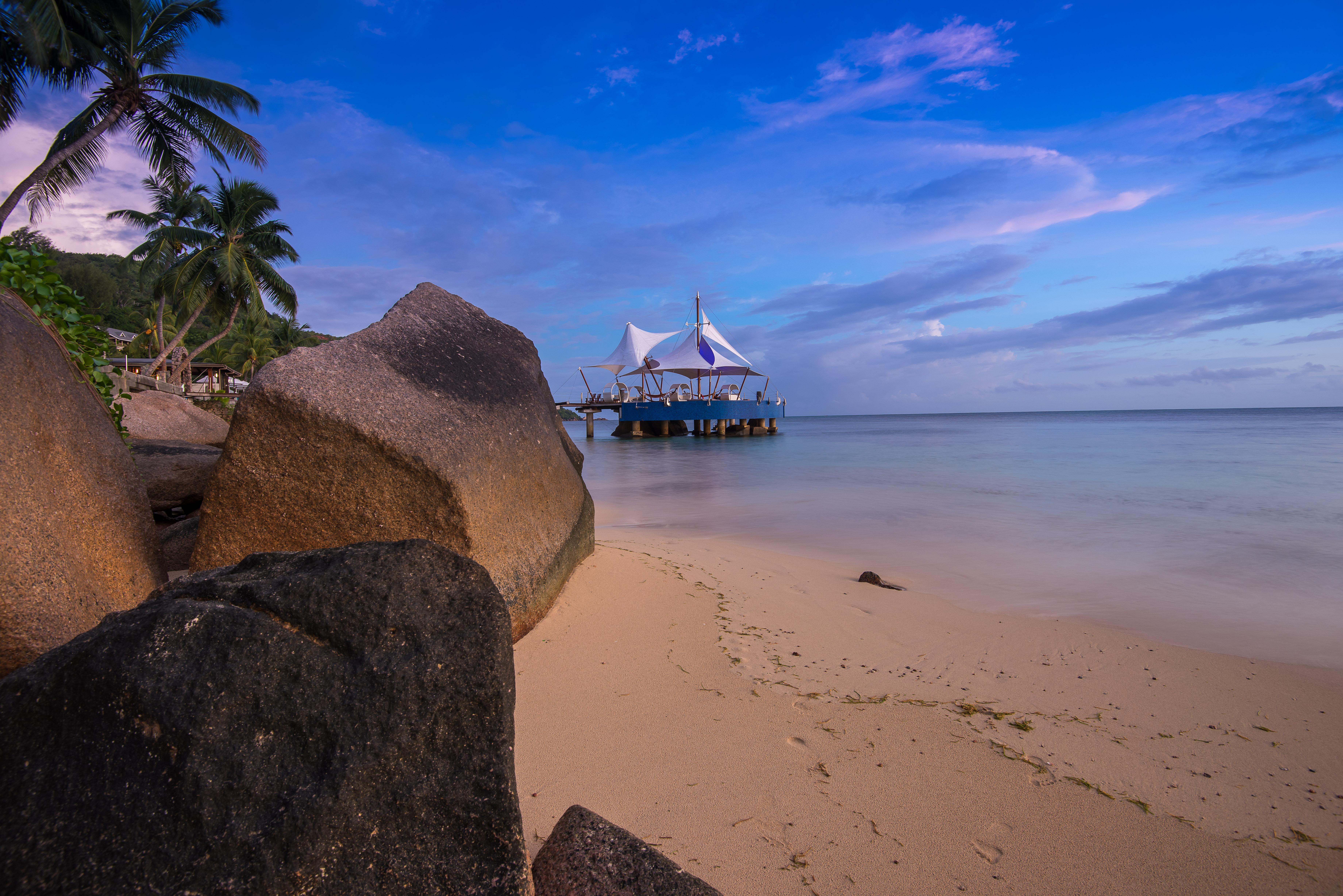 Coco De Mer Hotel And Black Parrot Suites Grand Anse  Exterior photo